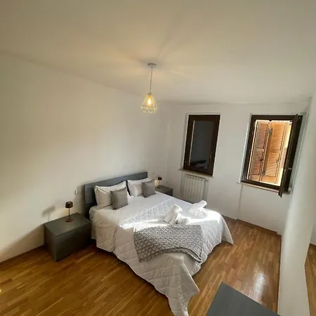 Apartment Casa Anna-appartamento Con Garage- *