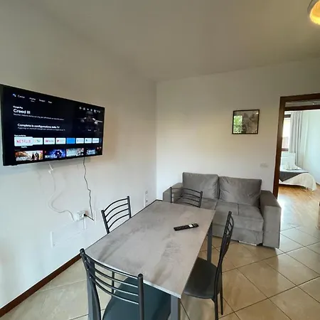 Casa Anna-appartamento Con Garage- Apartment Arezzo